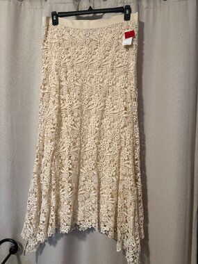 V Cristina Cream Lace Maxi Skirt
